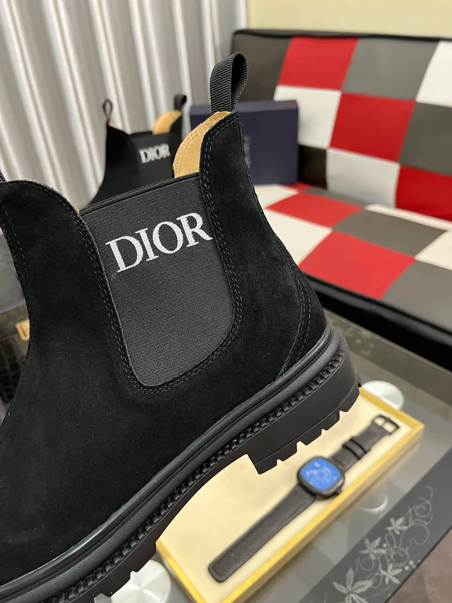 Men's shoes 💰500⌚️⌚️"Dior" Gaoban short boots ⚠️⚠️Top purchasing agents🔍🔍Men's 2023 HK counters are on sale simultaneously. Sole: The original sole is specially provided by the original factory. The exclusive movable molded sole is super comfortable. The original factory and the single product are handmade🔍🔍. The details determine the quality. We only make shoes with care. You can enter and exit the counter at will. Welcome to compare. 🇮🇹Size: 38-444️⃣Colors available